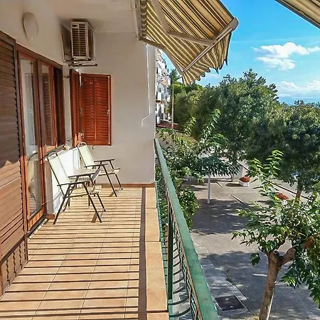 Melis * Podgora (Split-Dalmatia)